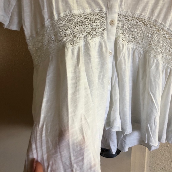 Flowy top! - Picture 2 of 4